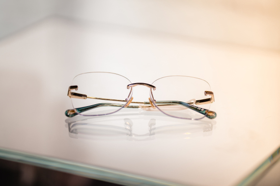 glasses
